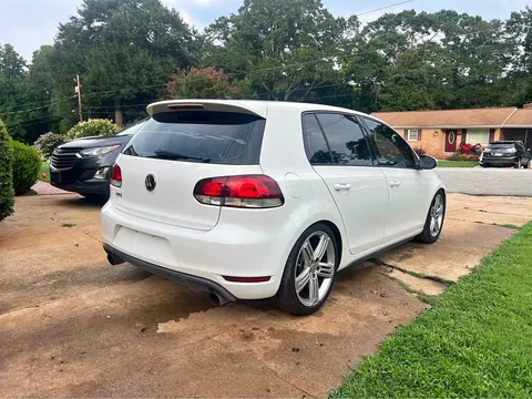 2010 Volkswagen GTI 2.0T Hatchback Sedan 4D