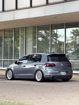 2010 Volkswagen GTI 2.0T Hatchback Sedan 4D