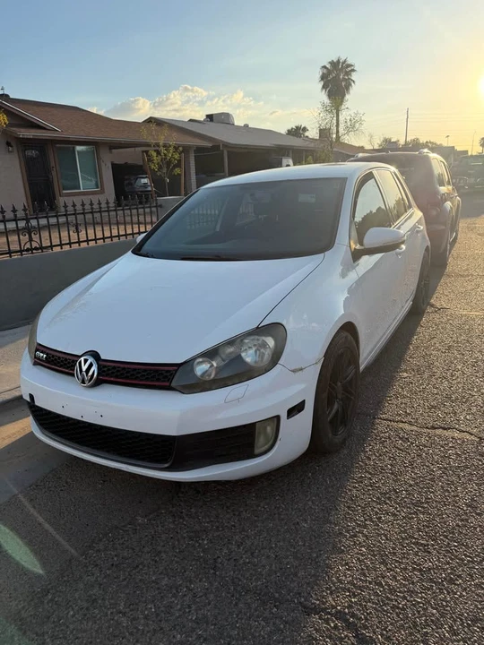 2010 Volkswagen GTI Mk6 - Image 4 of 7