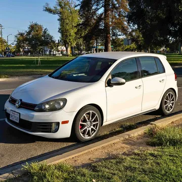 2010 Volkswagen GTI Wolfsburg Edition