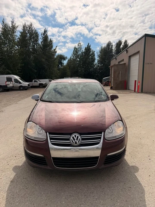 2010 Volkswagen A5 Jetta - Image 2 of 9