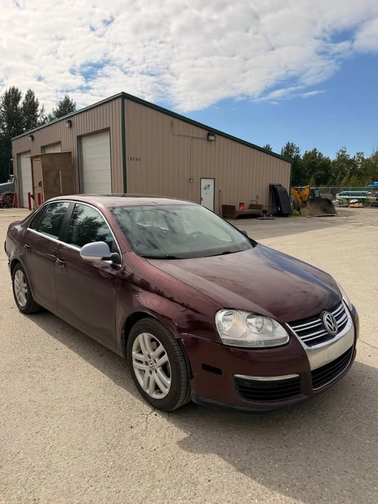 2010 Volkswagen A5 Jetta - Image 3 of 9