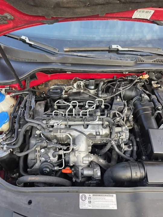 2010 Volkswagen A5 Jetta - Image 11 of 13