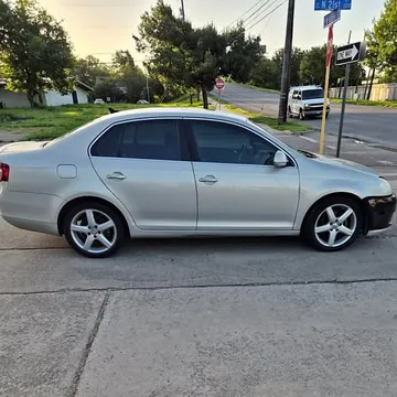 2010 Volkswagen Jetta 2.0L TDI Sedan
