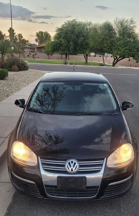 2010 Volkswagen A5 Jetta - Image 4 of 14