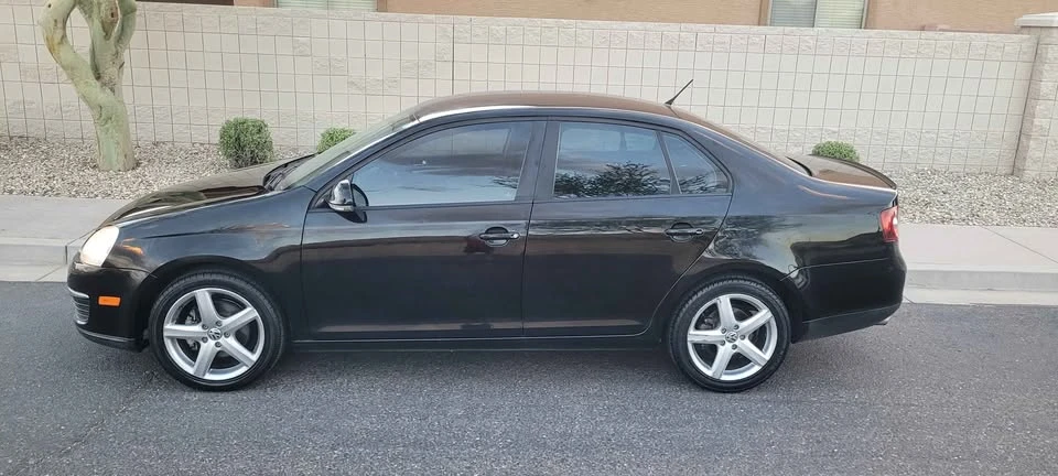 2010 Volkswagen A5 Jetta - Image 14 of 14