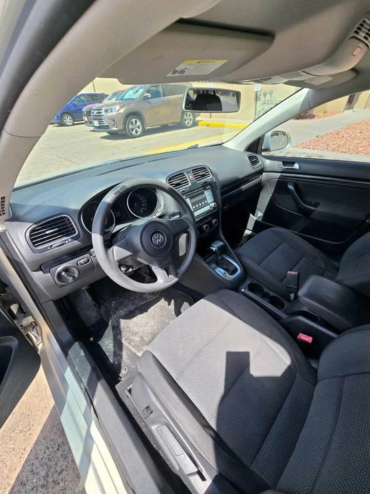 2010 Volkswagen A5 Jetta - Image 12 of 18