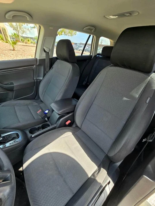 2010 Volkswagen A5 Jetta - Image 14 of 18