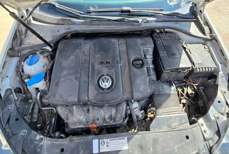 2010 Volkswagen A5 Jetta - Image 17 of 18