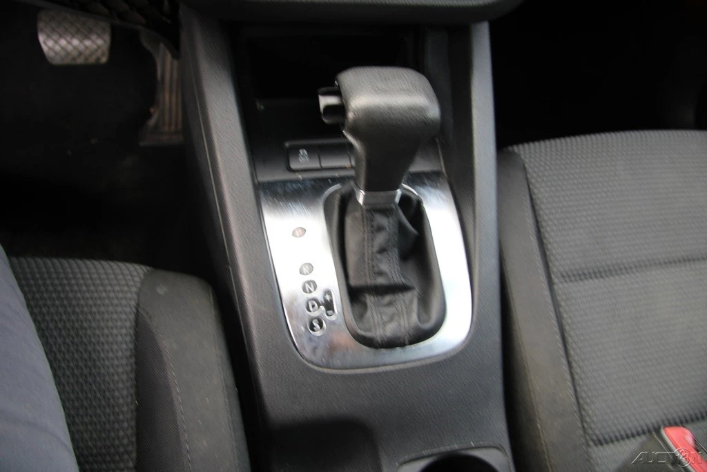 2010 Volkswagen A5 Jetta - Image 18 of 21