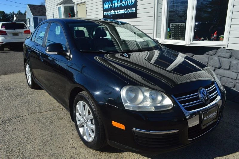 2010 Volkswagen A6 Jetta - Image 7 of 12