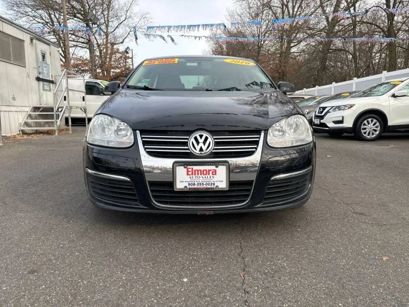 2010 Volkswagen A5 Jetta - Image 2 of 12