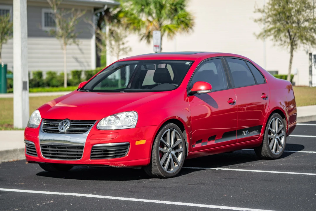 2010 Volkswagen A5 Jetta - Image 11 of 31