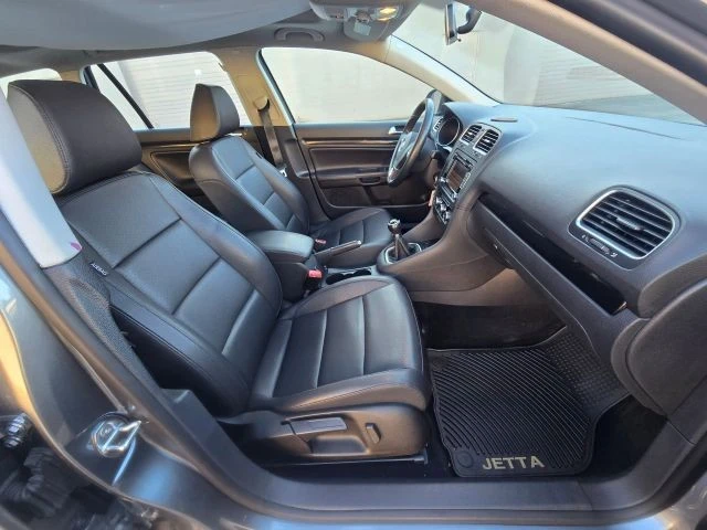 2010 Volkswagen A5 Jetta - Image 20 of 21
