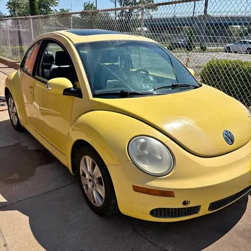 2010 Volkswagen New Beetle 2.5 Hatchback