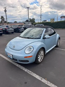 2010 Volkswagen New Beetle Convertible