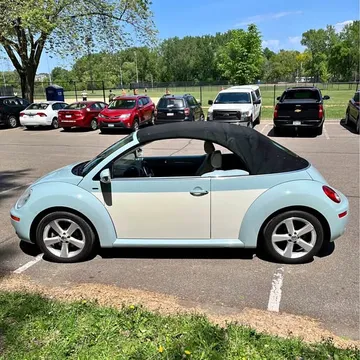 2010 Volkswagen New Beetle Final Edition Convertible