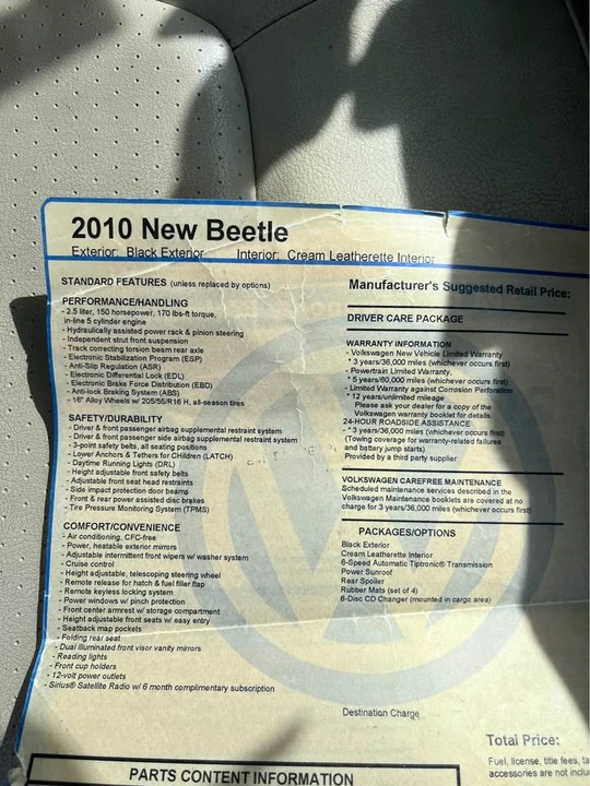 2010 Volkswagen New Beetle - Image 10 of 10