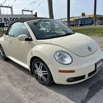 2010 Volkswagen New Beetle