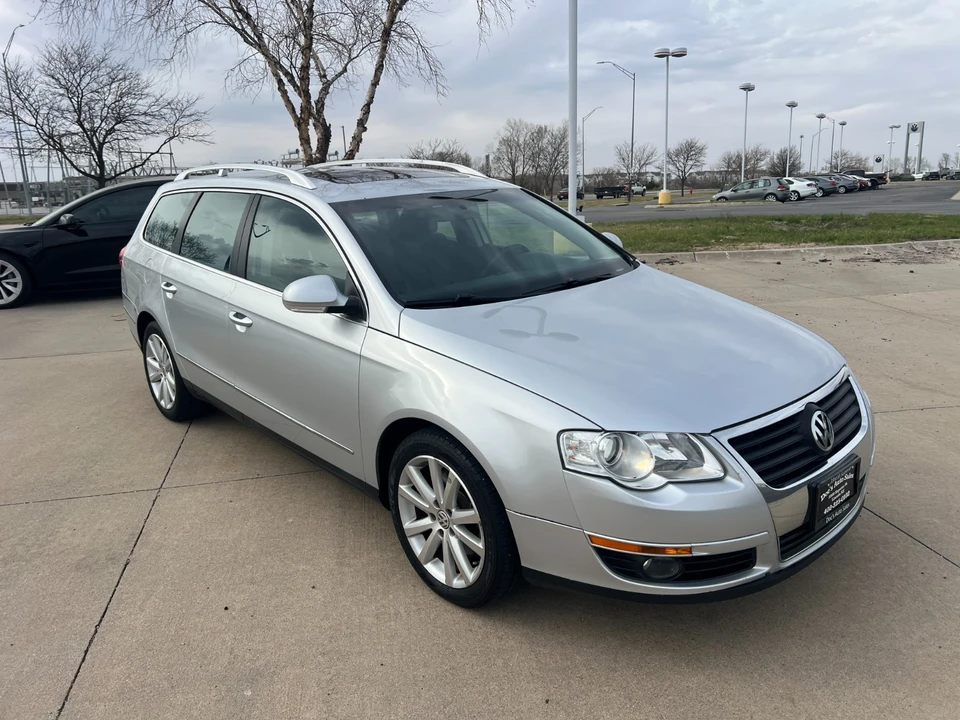2010 Volkswagen Passat - Image 3 of 20