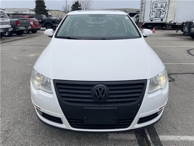 2010 Volkswagen Passat - Image 3 of 21