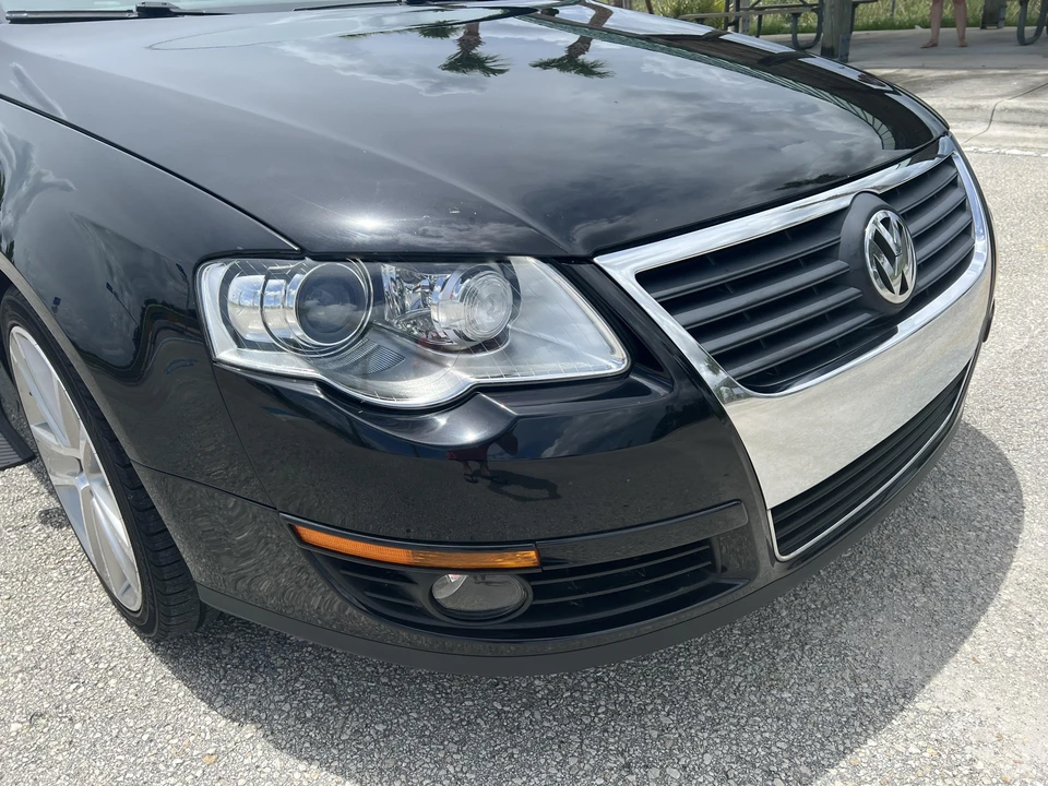 2010 Volkswagen Passat - Image 24 of 31