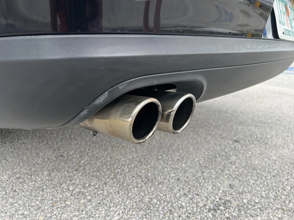 2010 Volkswagen Passat - Image 28 of 31