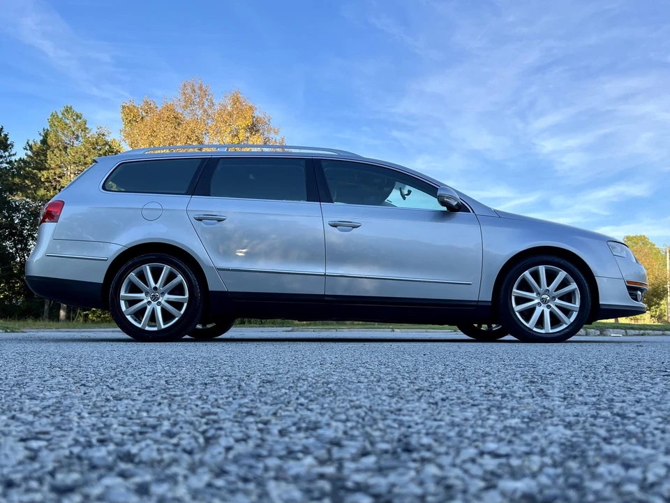 2010 Volkswagen Passat - Image 31 of 31