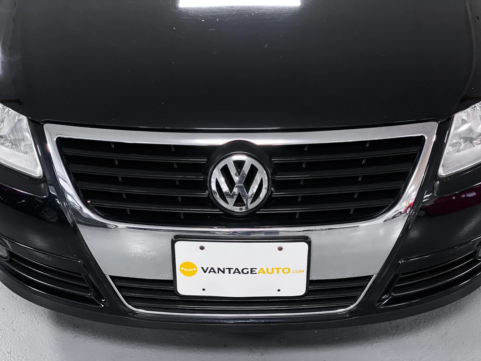 2010 Volkswagen Passat - Image 22 of 31