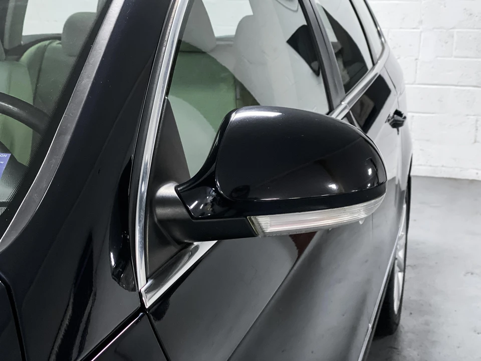 2010 Volkswagen Passat - Image 29 of 31
