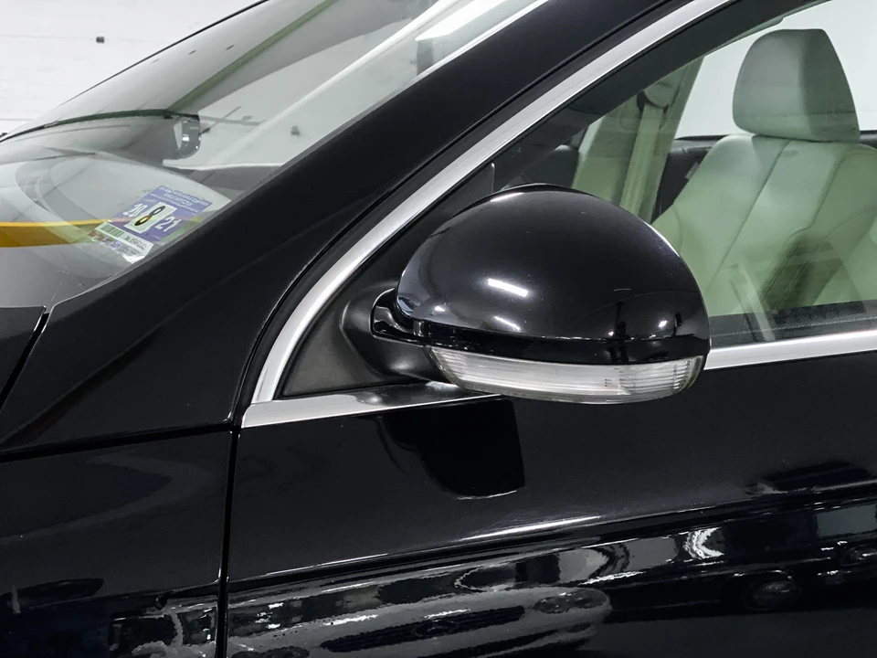 2010 Volkswagen Passat - Image 30 of 31