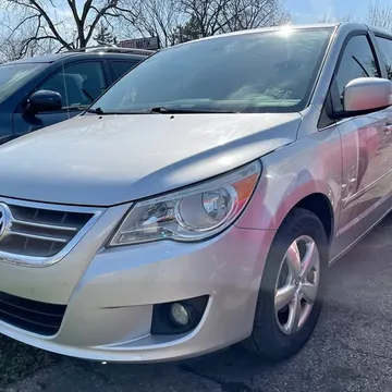 2010 Volkswagen Routan