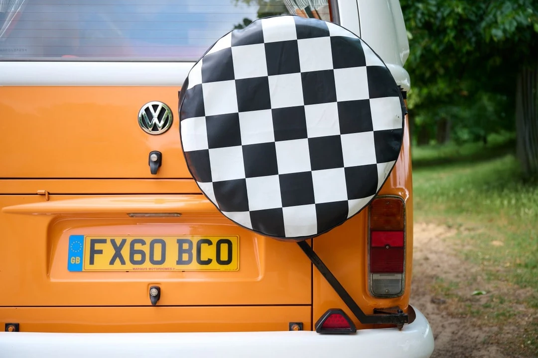 2010 Volkswagen Bay-Window Camper - Image 11 of 30