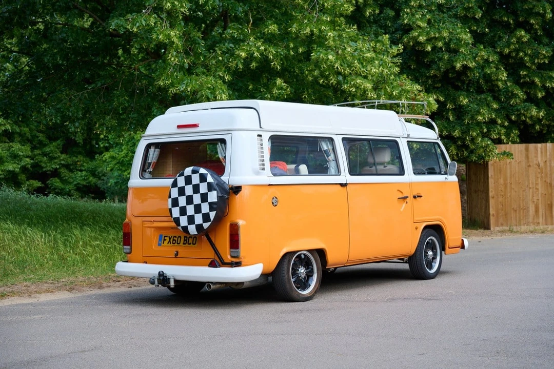 2010 Volkswagen Bay-Window Camper - Image 18 of 30