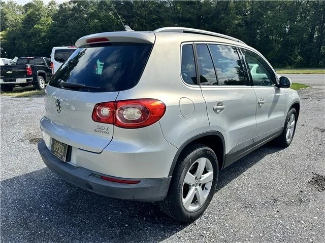 2010 Volkswagen Tiguan - Image 18 of 21