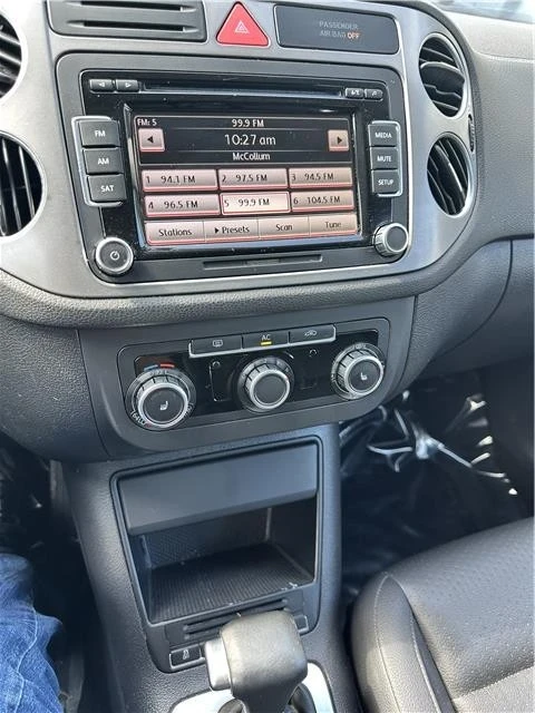 2010 Volkswagen Tiguan - Image 3 of 21