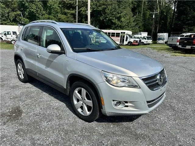 2010 Volkswagen Tiguan - Image 16 of 21