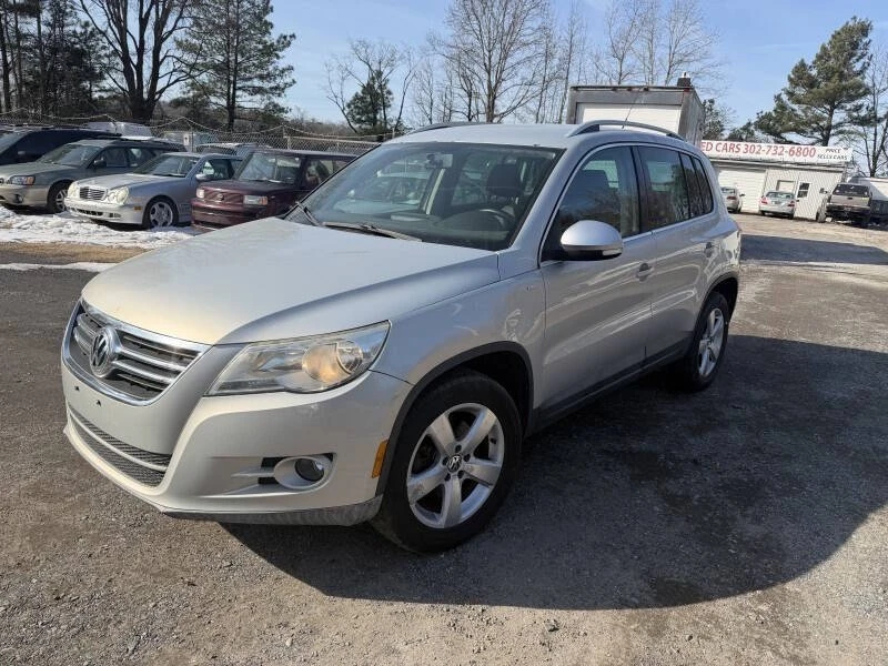 2010 Volkswagen Tiguan - Image 11 of 21