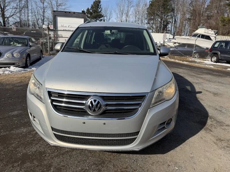 2010 Volkswagen Tiguan - Image 12 of 21