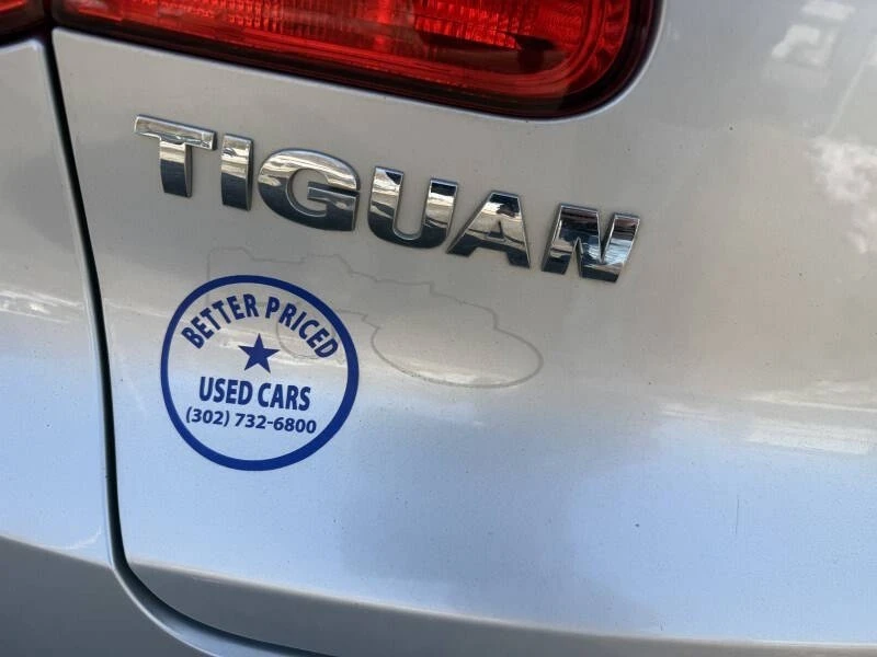 2010 Volkswagen Tiguan - Image 7 of 21
