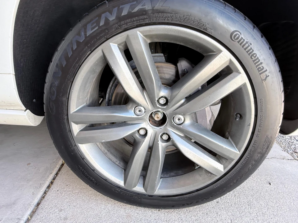 2010 Volkswagen Touareg - Image 30 of 31