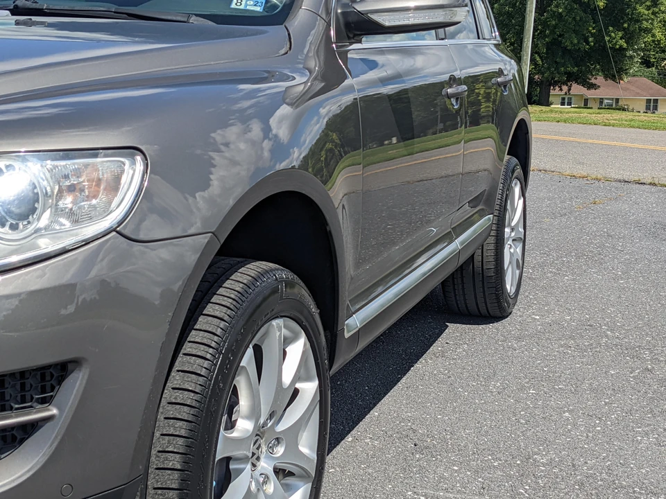 2010 Volkswagen Touareg - Image 24 of 31
