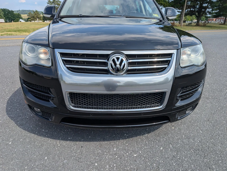 2010 Volkswagen Touareg - Image 14 of 31