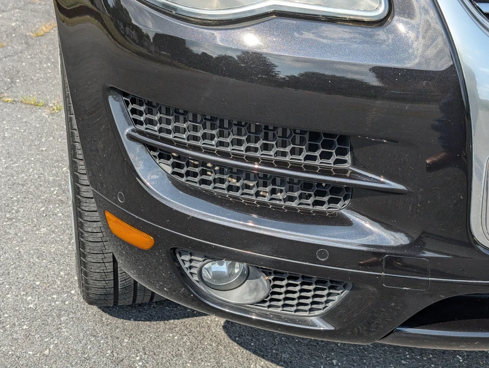 2010 Volkswagen Touareg - Image 13 of 31