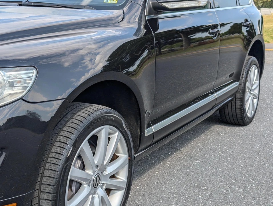 2010 Volkswagen Touareg - Image 18 of 31