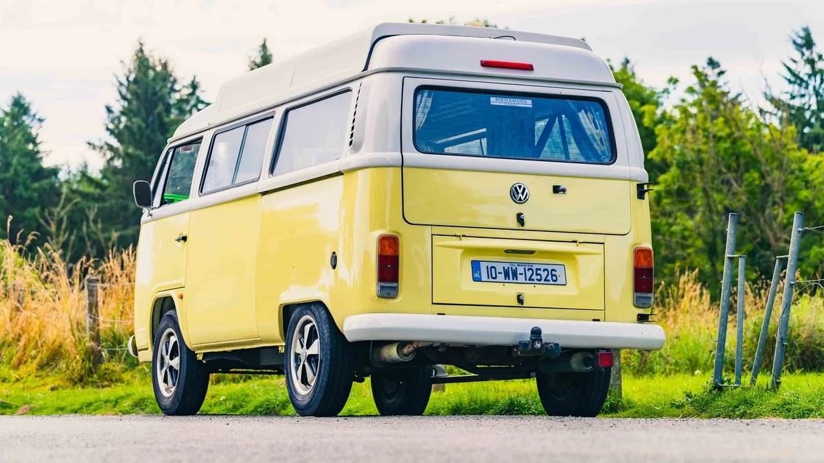 2010 Volkswagen Type 2 - Image 4 of 30