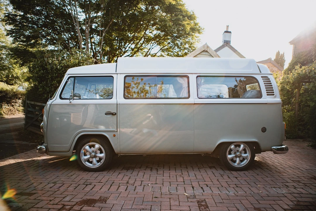 2010 Volkswagen Type 2 - Image 8 of 30
