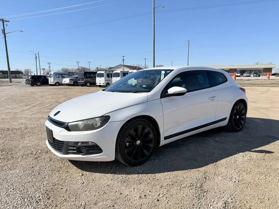 2010 Volkswagen Scirocco - Image 8 of 20
