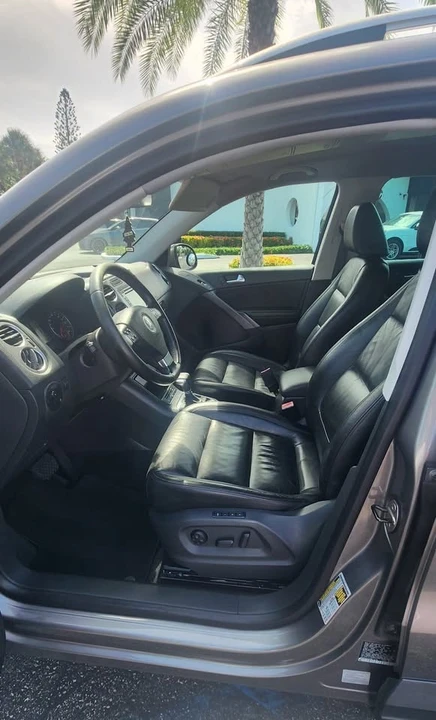 2010 Volkswagen Tiguan - Image 7 of 16