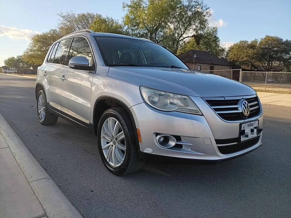 2010 Volkswagen Tiguan - Image 14 of 14
